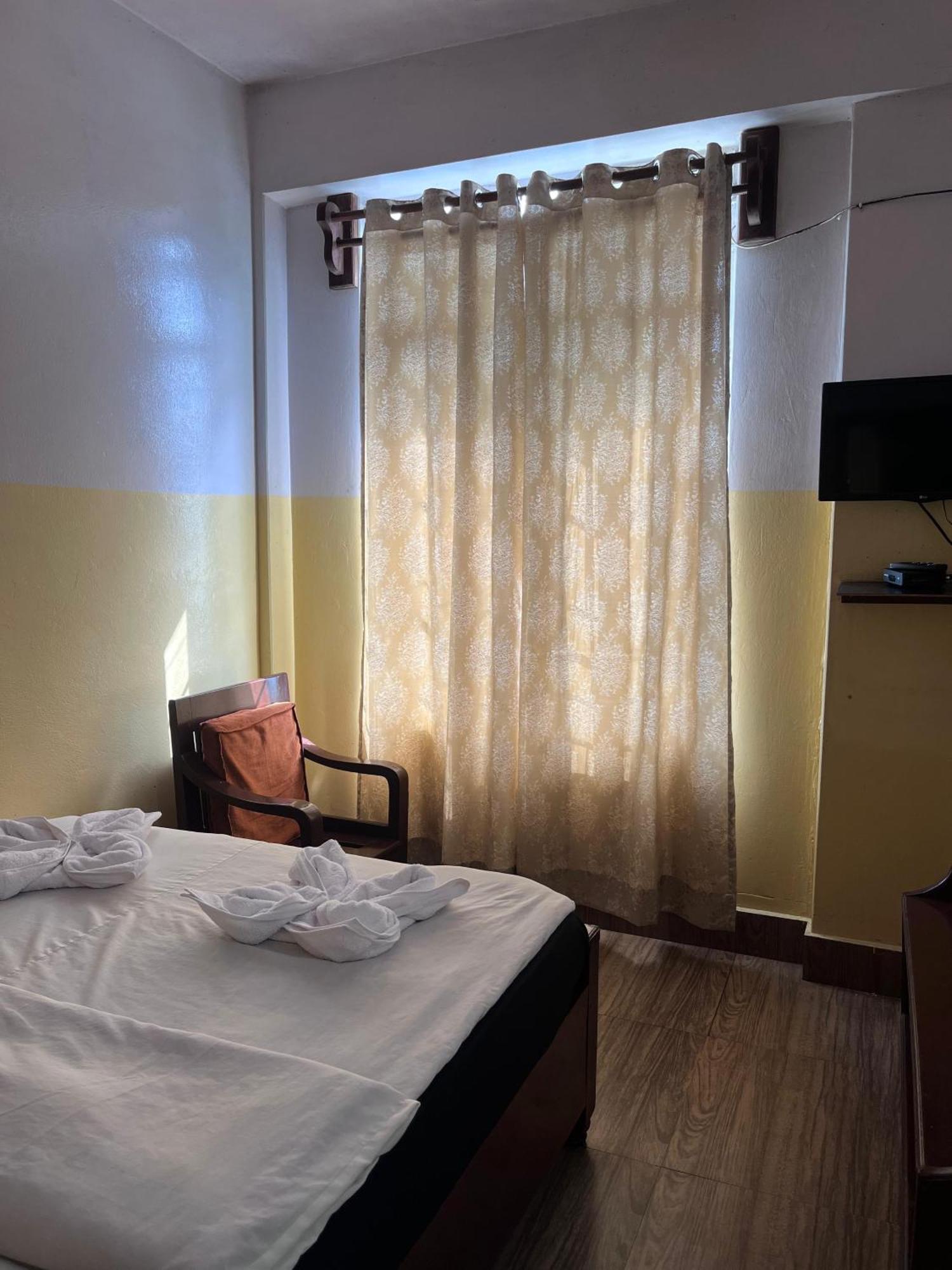 Jn Hotel Kohima Zewnętrze zdjęcie